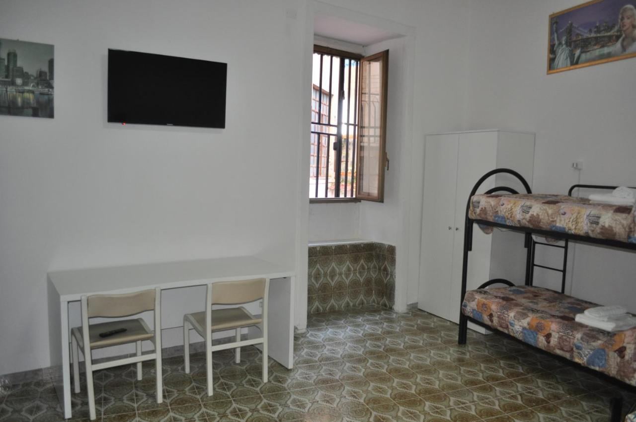 Ciao Naples B&B Napoli Bagian luar foto