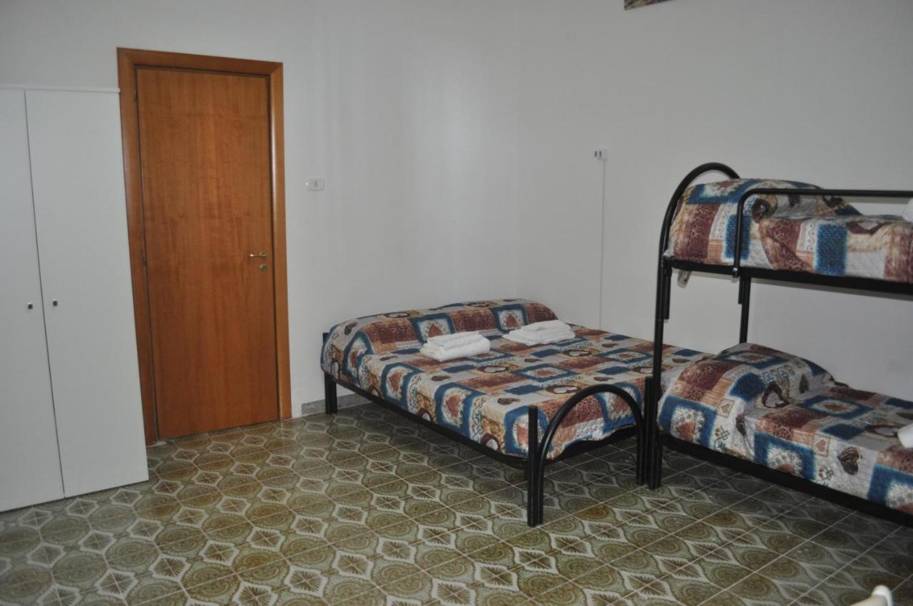 Ciao Naples B&B Napoli Bagian luar foto